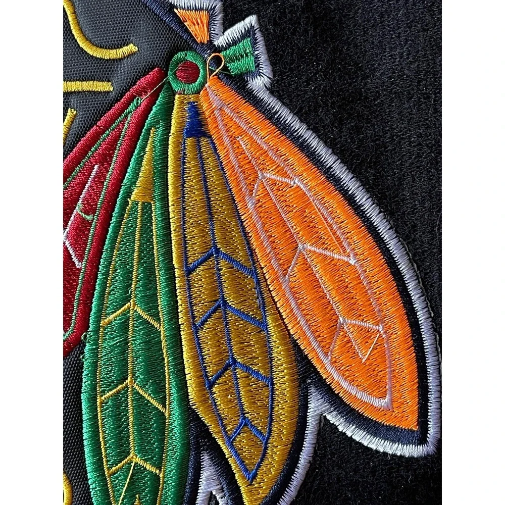 NHL Chicago Blackhawks Hockey Poncho Blanket Sweater EUC